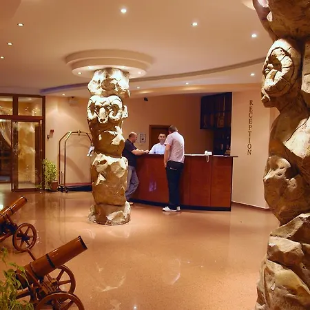 Elegant Hotel 3*