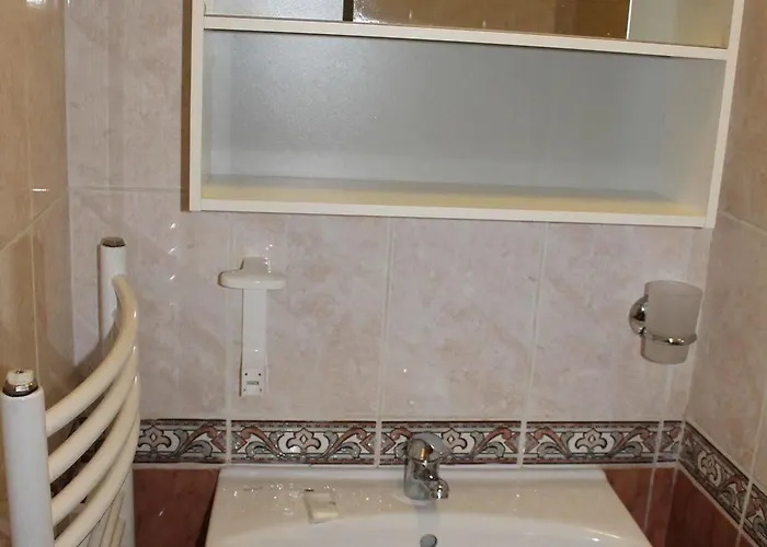 Хотел Elegant 3*