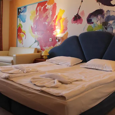 Otel Elegant 3*